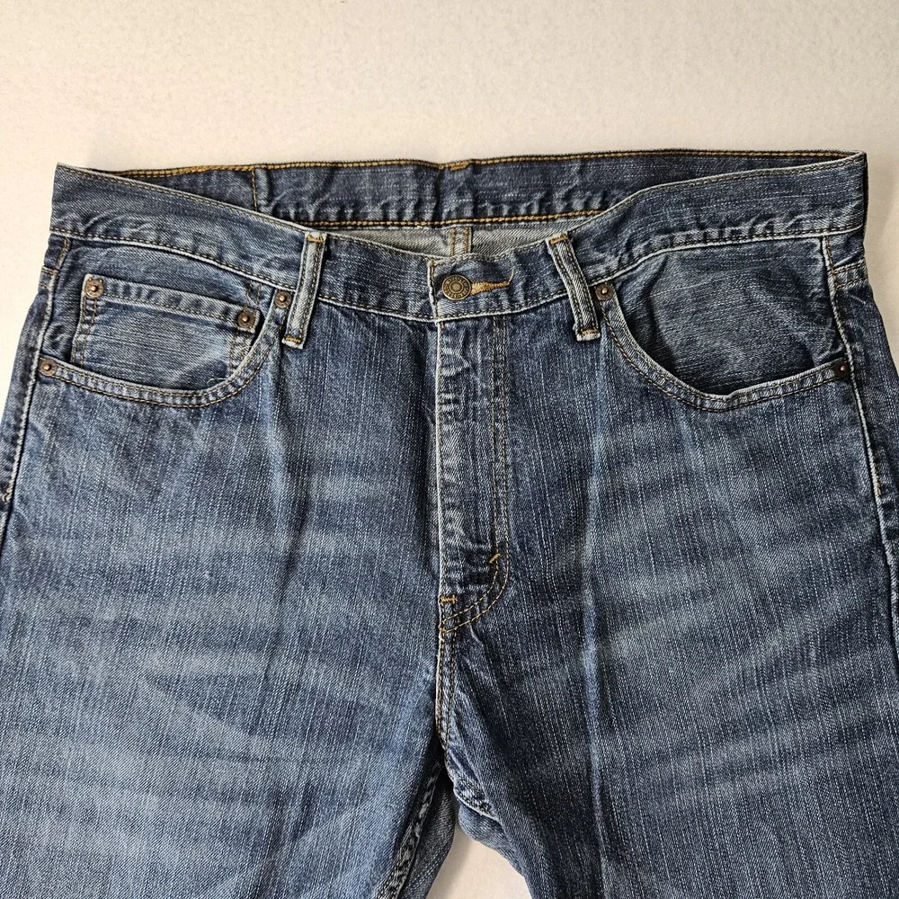 Levis levi 527